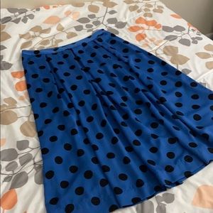 Who What Wear Blue Satin Midi Skirt with Black Polka Dots